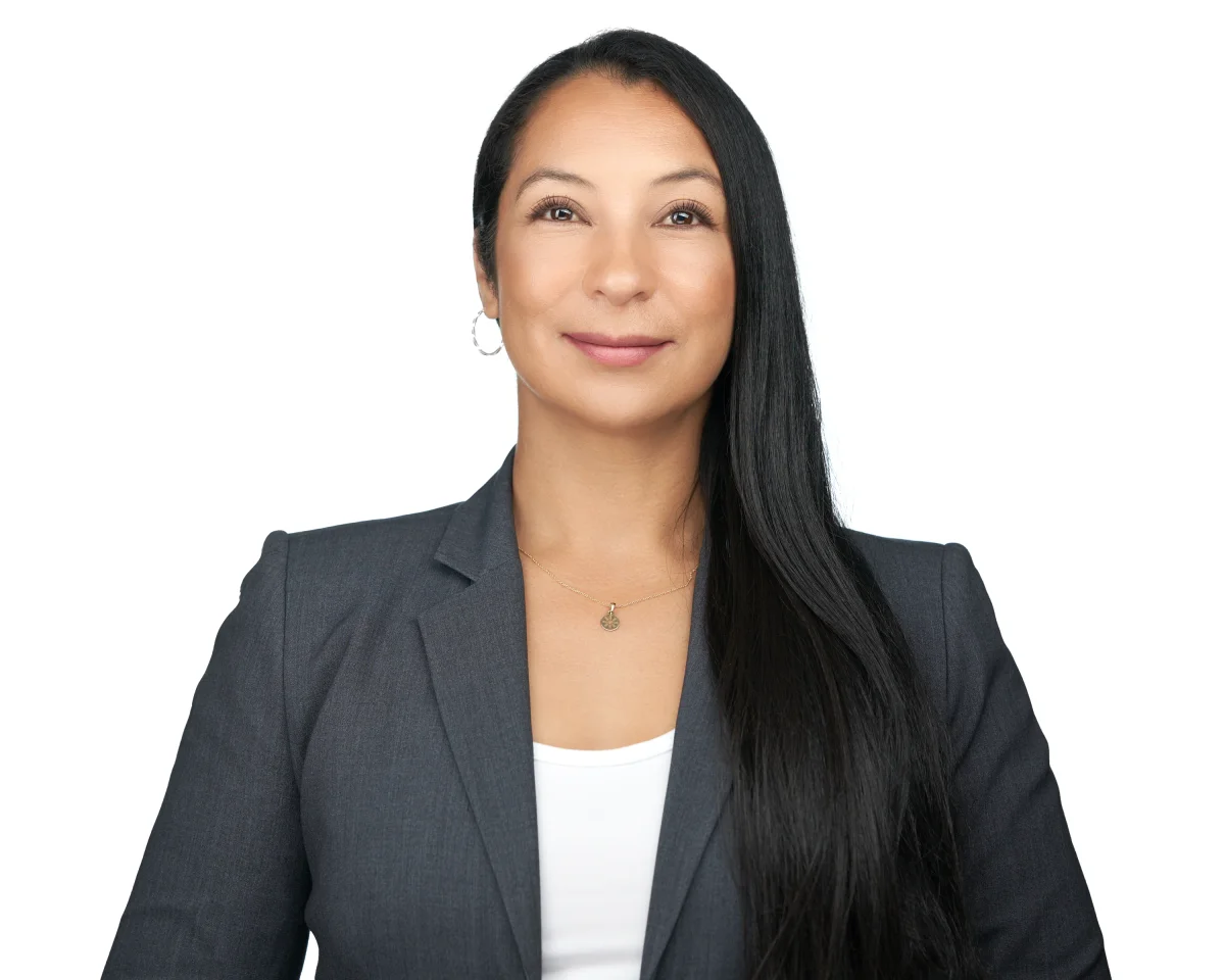 Light background headshot South Florida